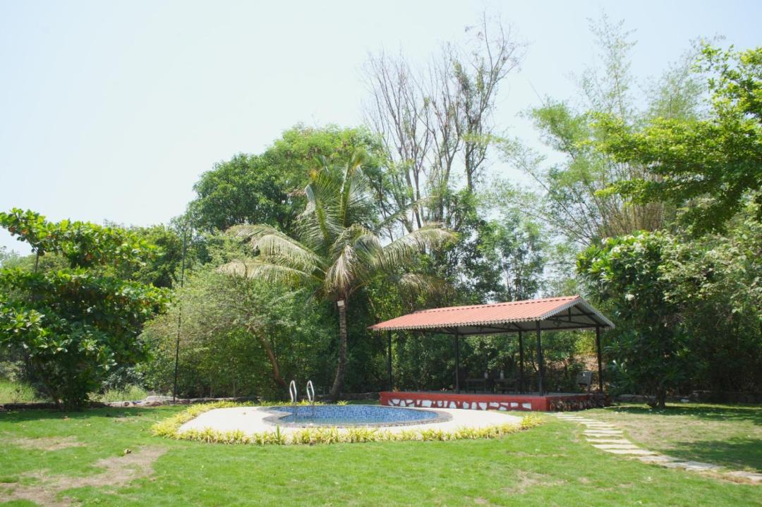 Photo of Others in Somatane