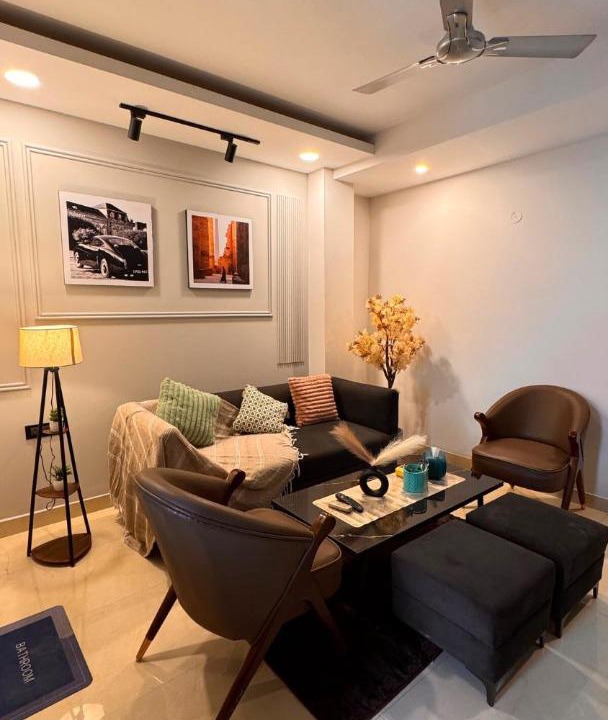 Photo of Livingroom in DLF Phase 3