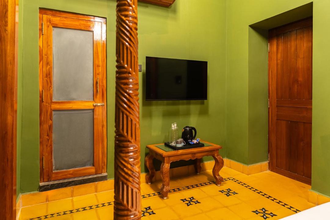 Photo of Bathroom in White Town