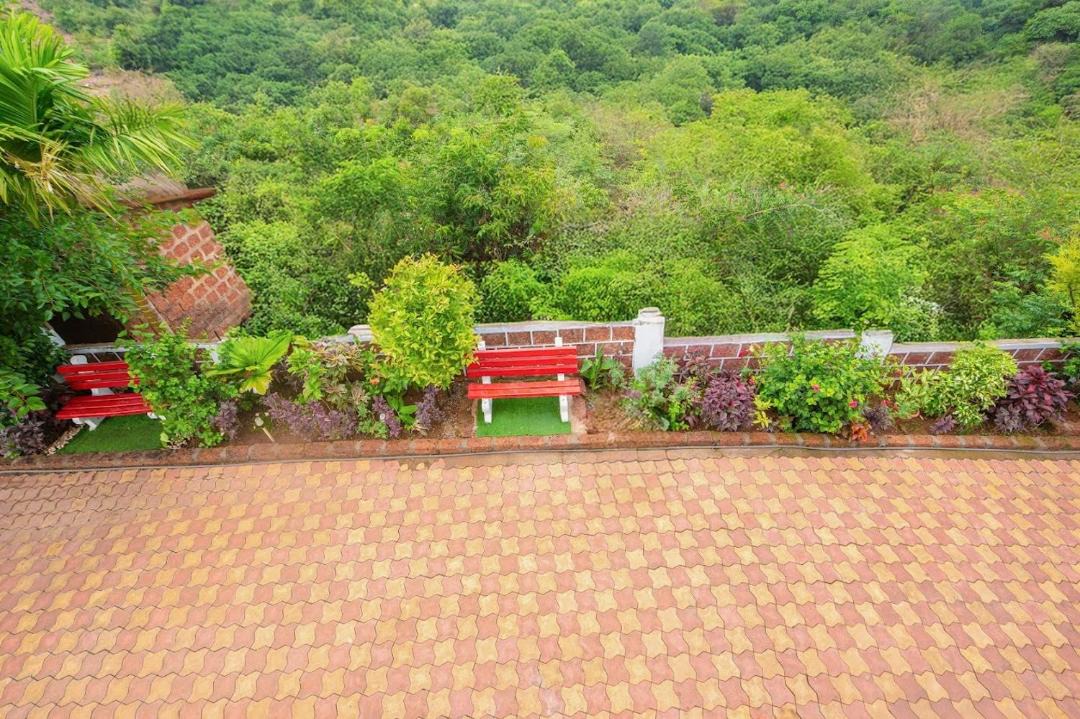 Photo of Others in Amboli