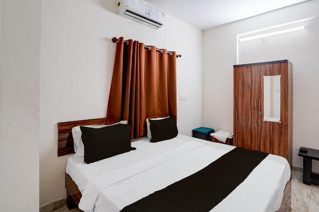Photo of Bedroom in Khattalwada