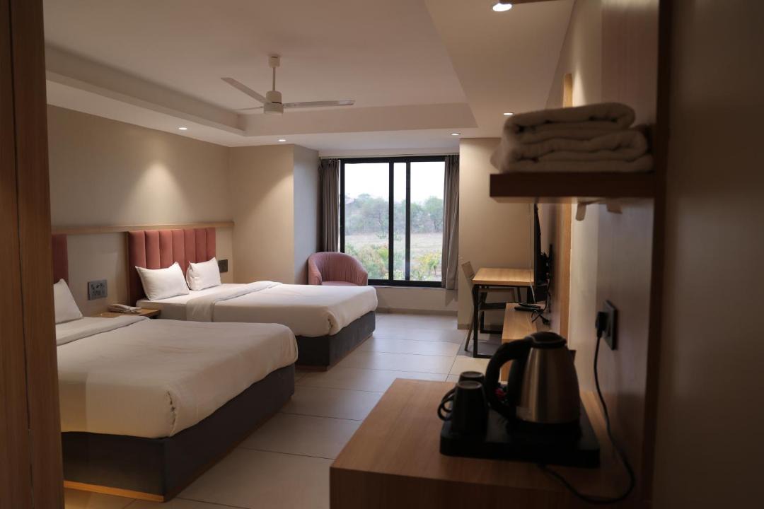 Photo of Bedroom in Hoshangabad