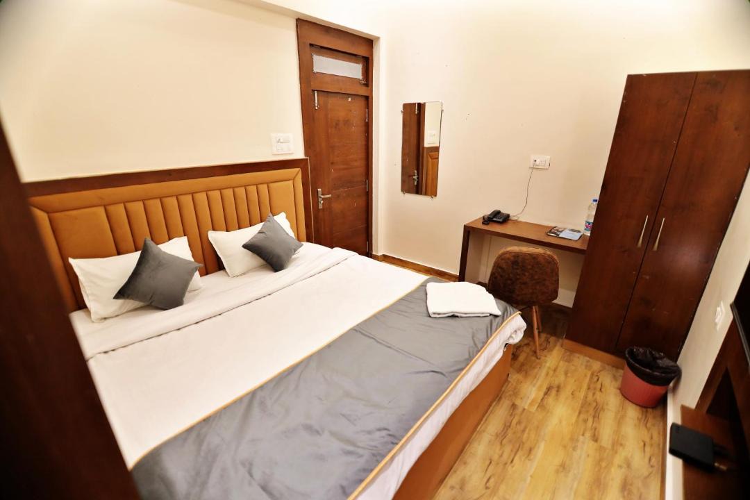Photo of Bedroom in Allahabad