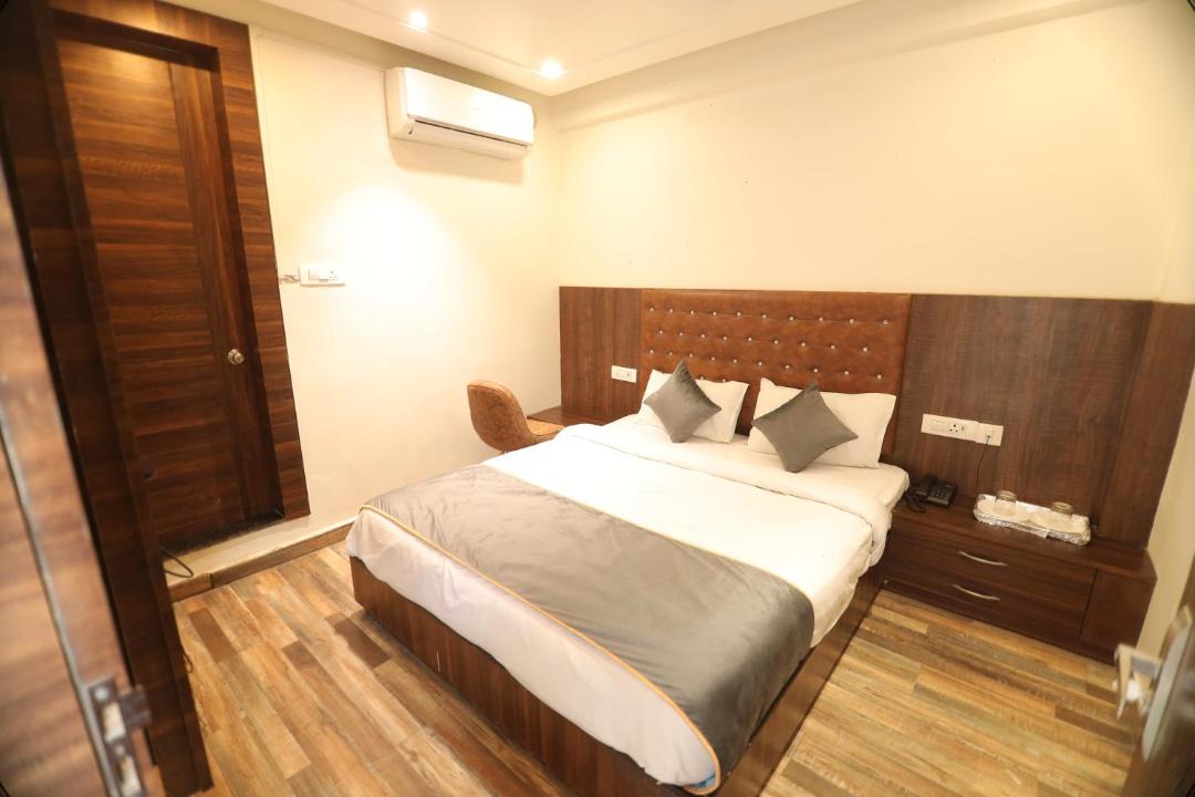 Photo of Bedroom in Allahabad