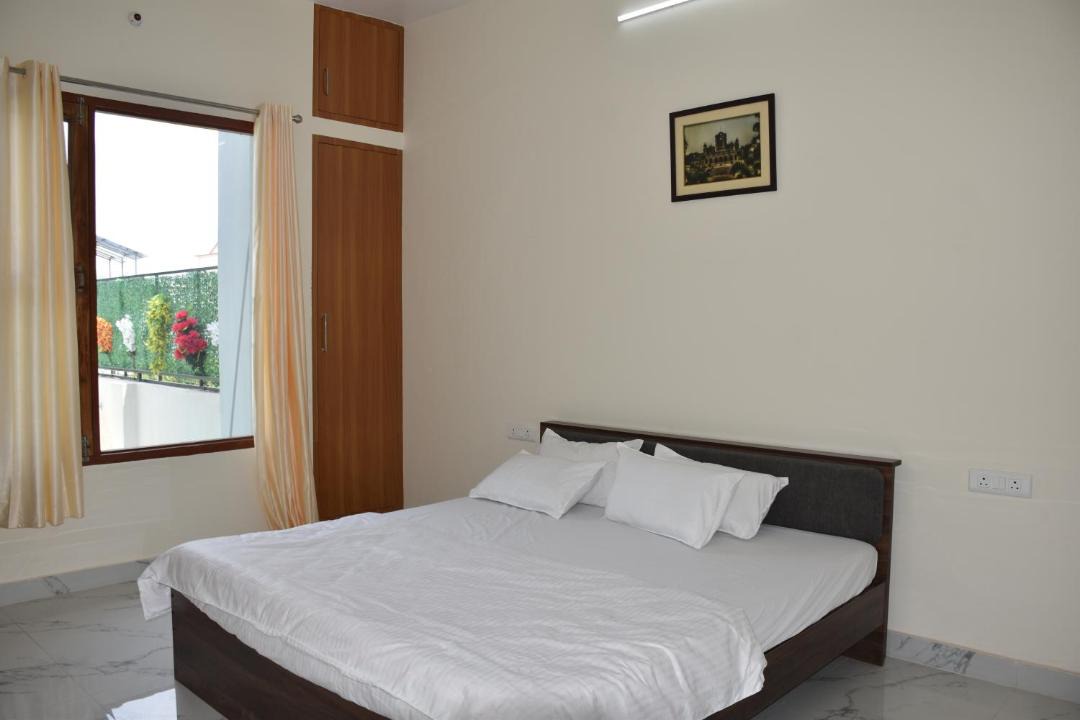 Photo of Bedroom in Indira Nagar