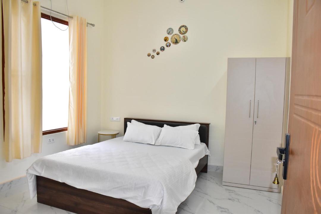 Photo of Bedroom in Indira Nagar