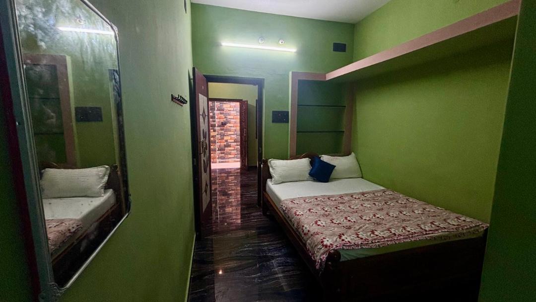 Photo of Bedroom in Rameshwaram