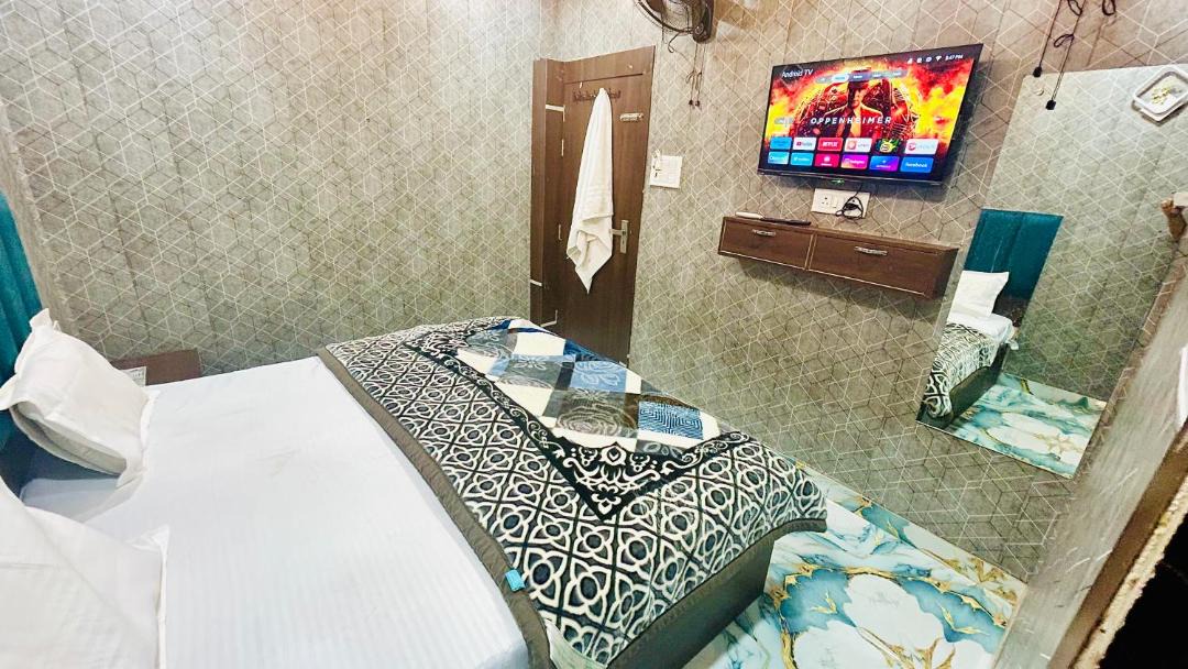 Photo of Bathroom in Mathura