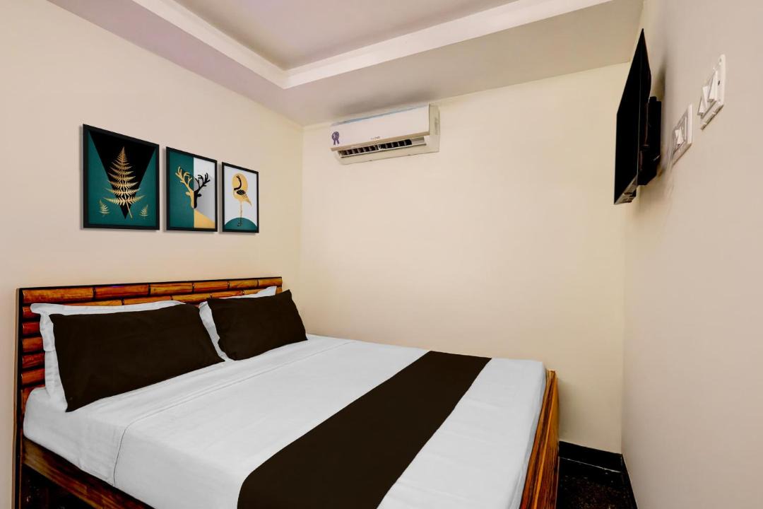 Photo of Bedroom in Perungalathur
