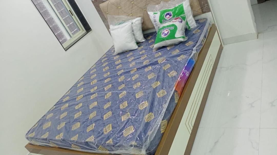 Photo of Bedroom in Manmad