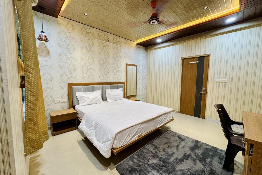 Photo of Bedroom in Gandhinagar