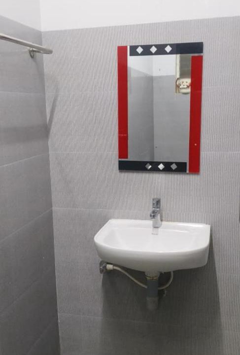 Photo of Bathroom in Palani