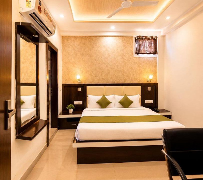Photo of Bedroom in Taj Ganj