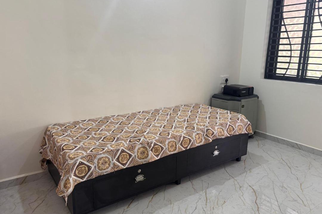 Photo of Bedroom in Honavar