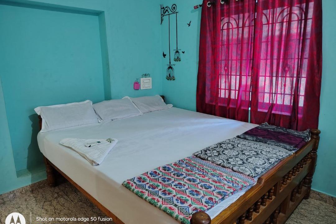 Photo of Bedroom in Murudeshwara