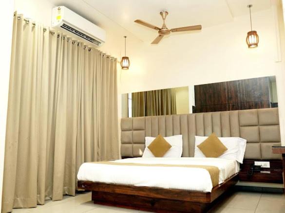 Photo of Bedroom in Ambernath