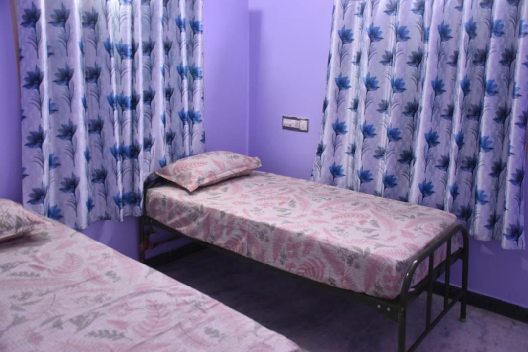 Photo of Bedroom in Palayankottai