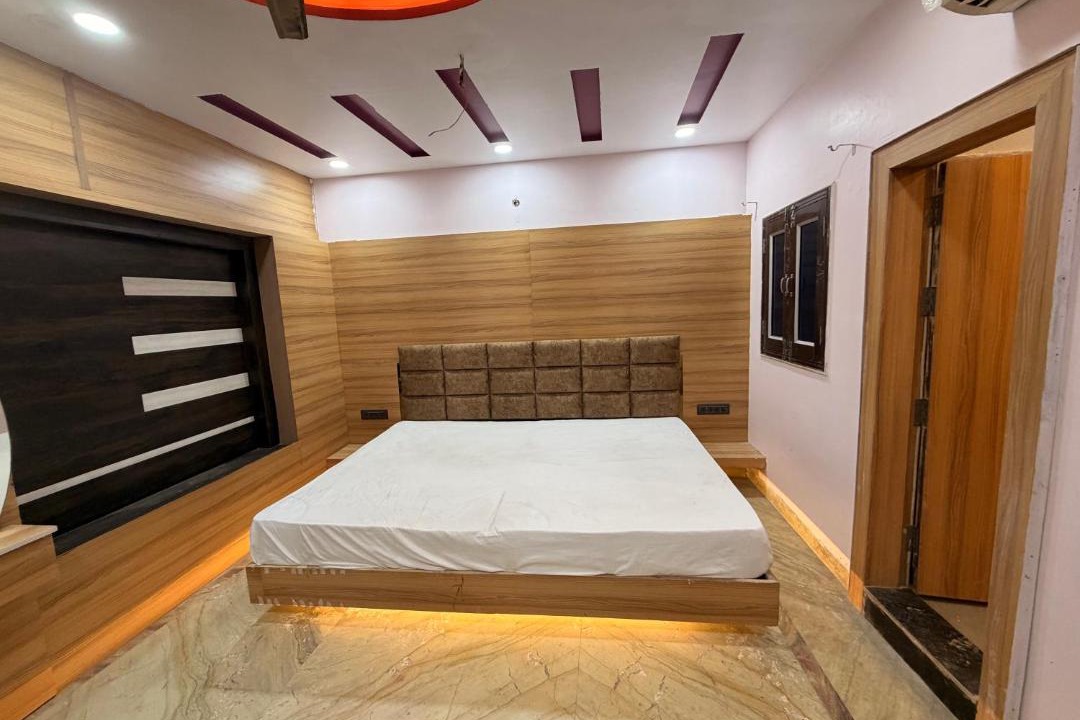 Photo of Bedroom in Govardhan