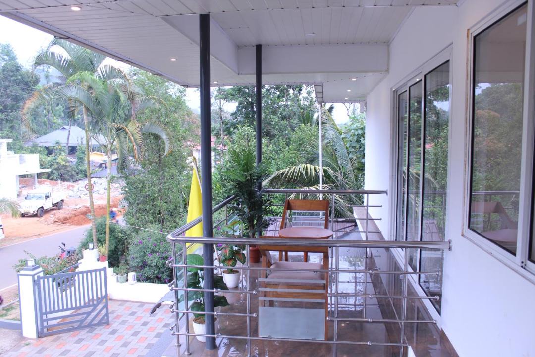 Photo of Patio Balcony in Udumbanchola