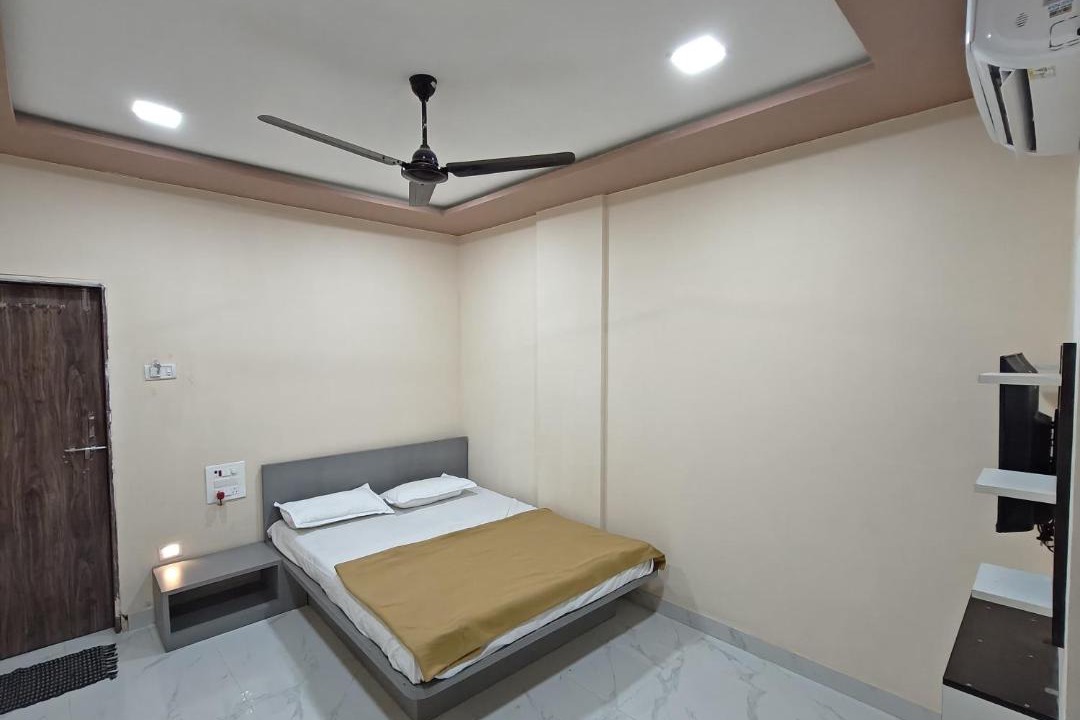 Photo of Bedroom in Jawhar