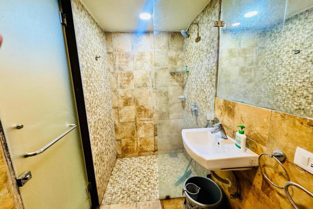 Photo of Bathroom in Dumas