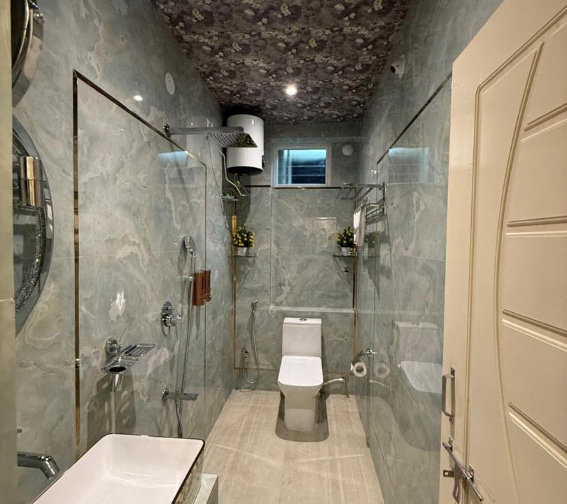 Photo of Bathroom in Masab Tank