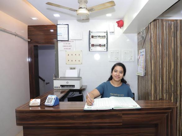 Photo of Others in Airoli