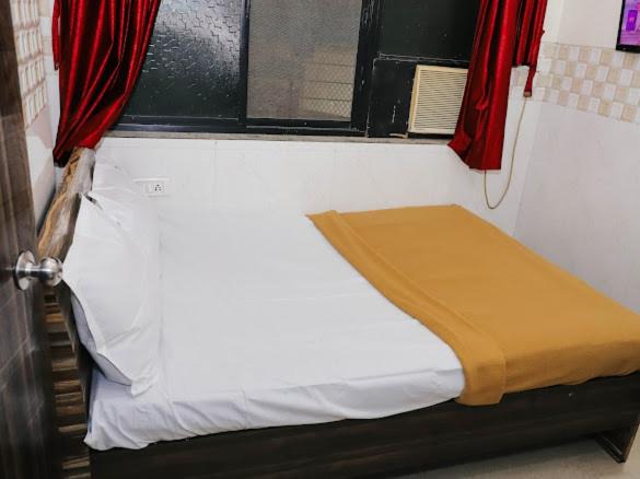 Photo of Bedroom in Airoli