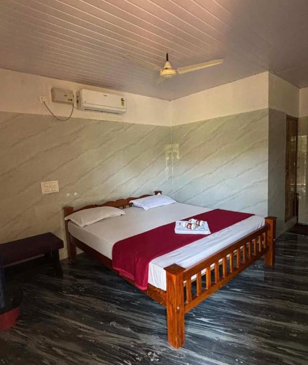 Photo of Bedroom in Murudeshwara