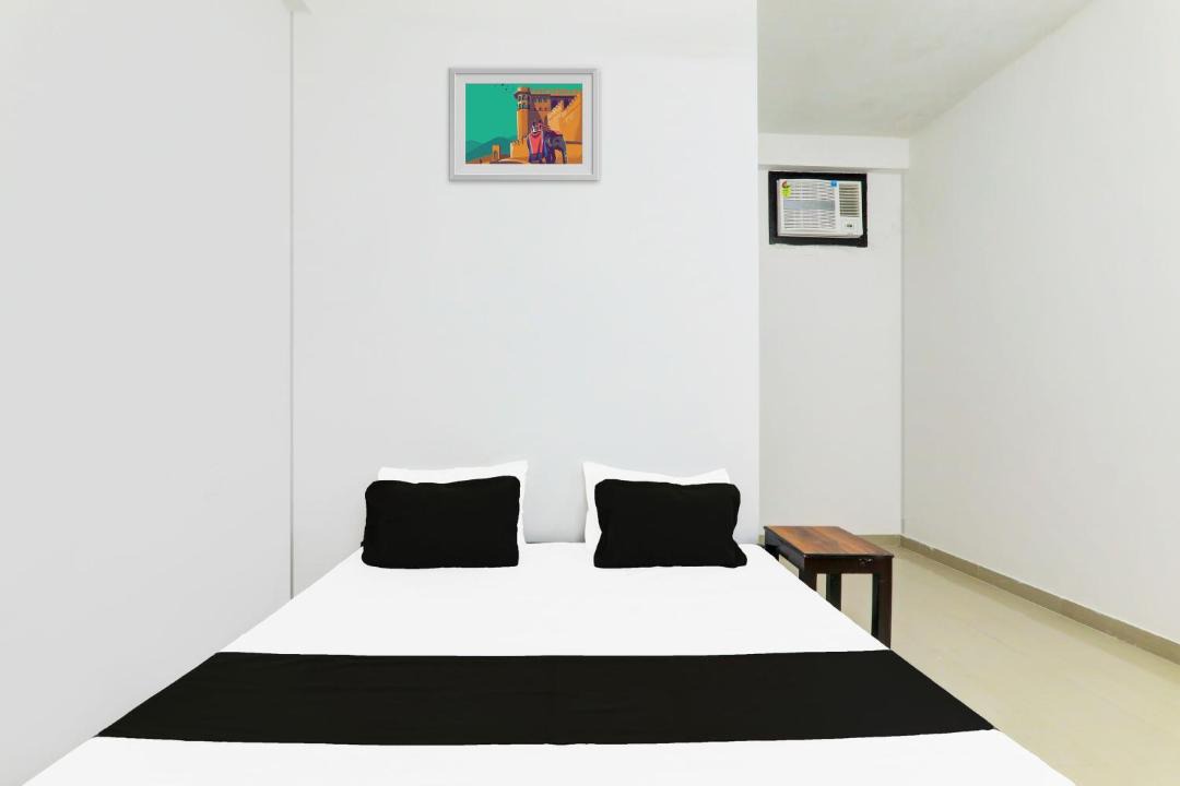 Photo of Bedroom in Bara Banki