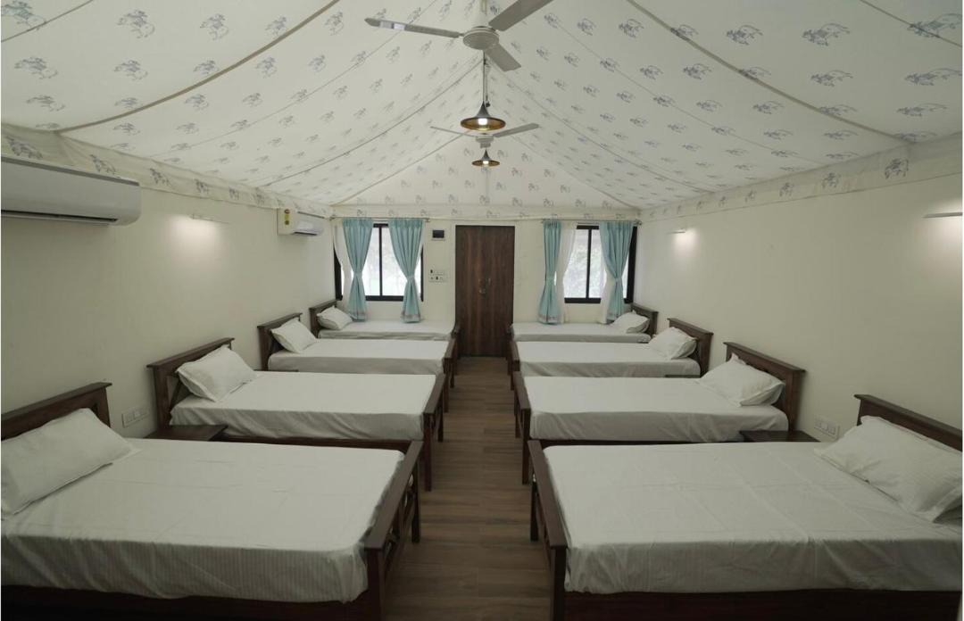 Photo of Bedroom in Pali