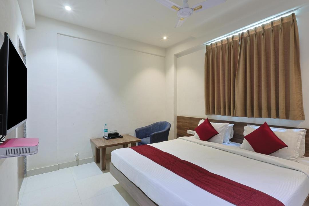 Photo of Bedroom in Somnath