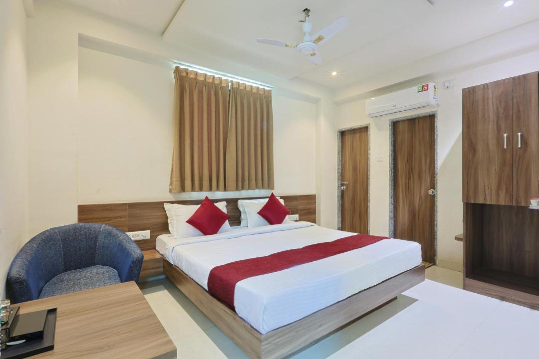 Photo of Bedroom in Somnath