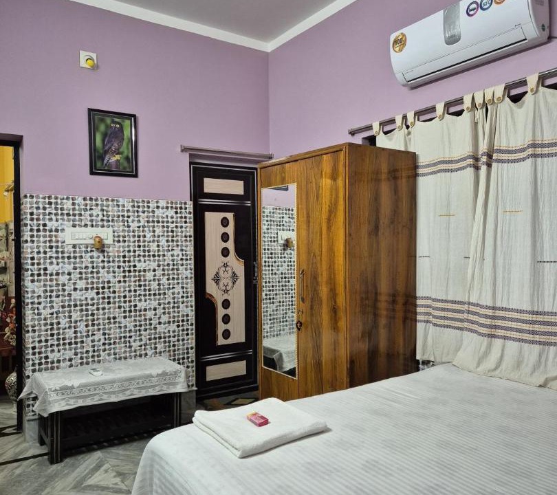 Photo of Bedroom in Bolpur