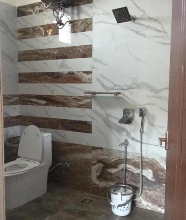 Photo of Bathroom in Sholinghur