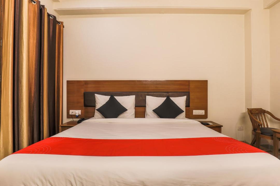 Photo of Bedroom in Sector 70