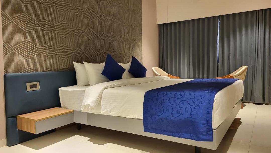 Photo of Bedroom in Rajkot