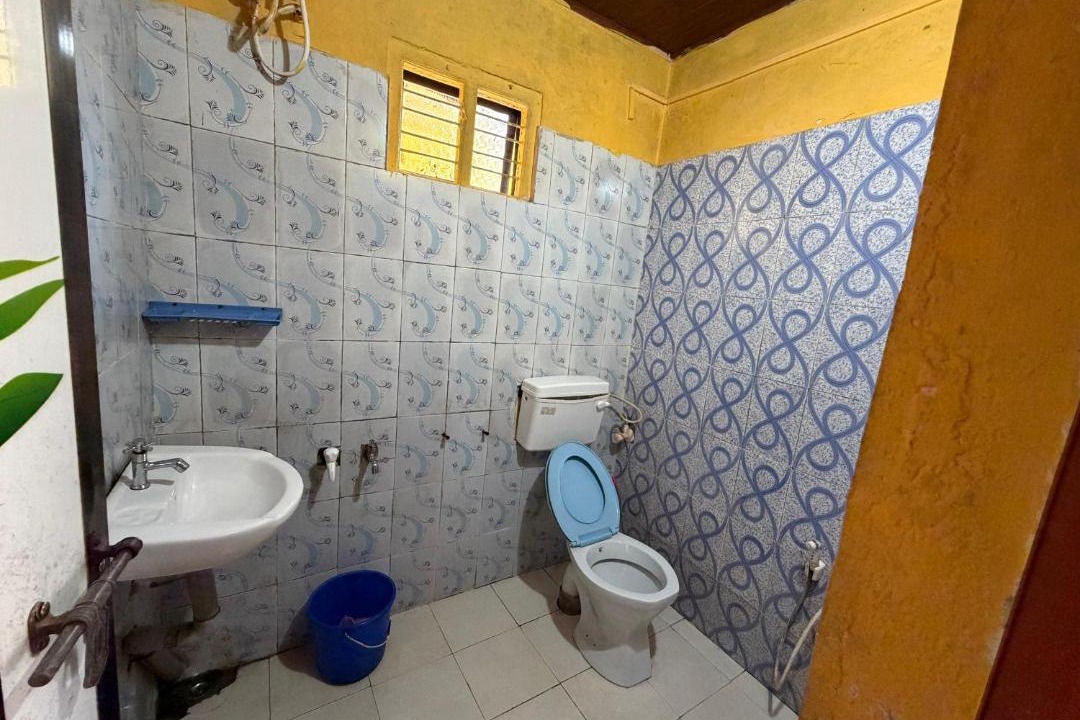 Photo of Bathroom in Valparai