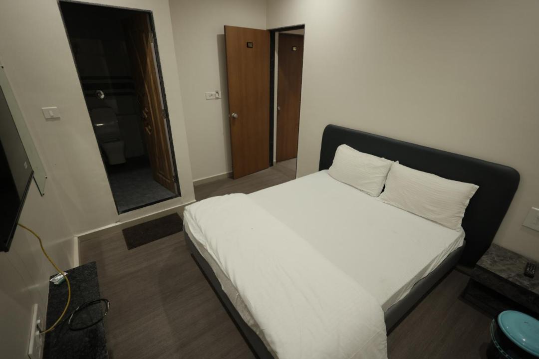 Photo of Bedroom in Surat