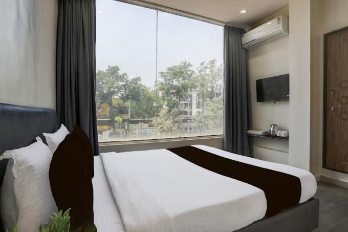 Photo of Bedroom in Surat
