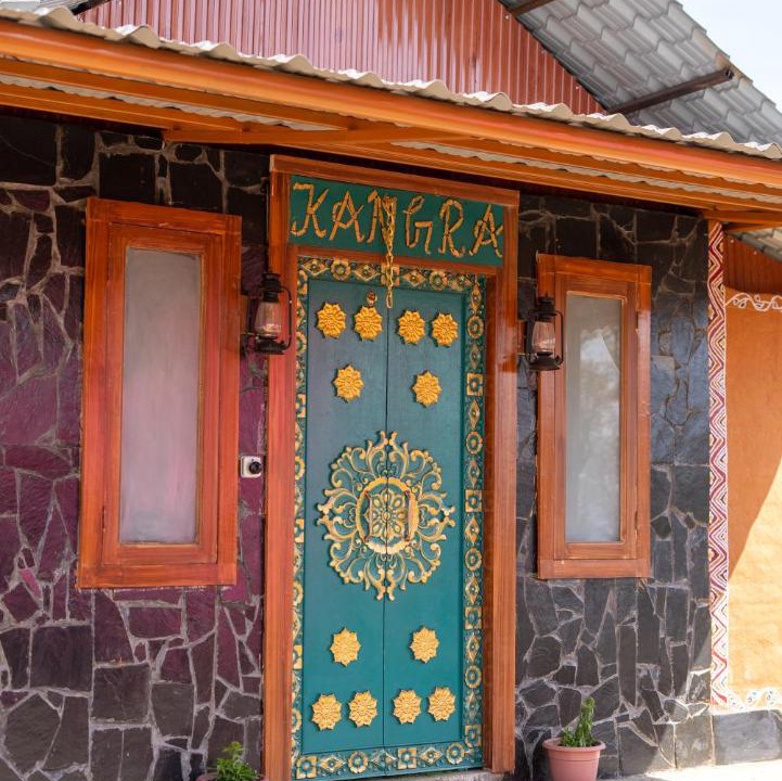 Photo of Others in Gunehr
