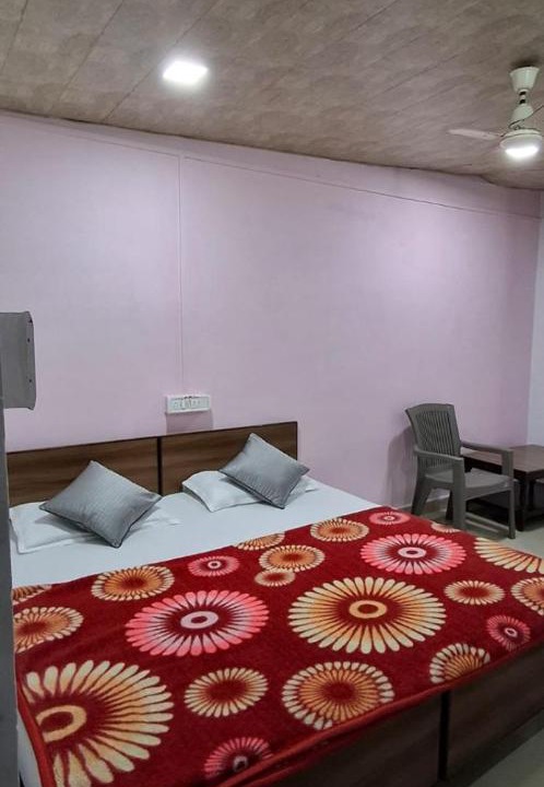 Photo of Bedroom in Mount Abu