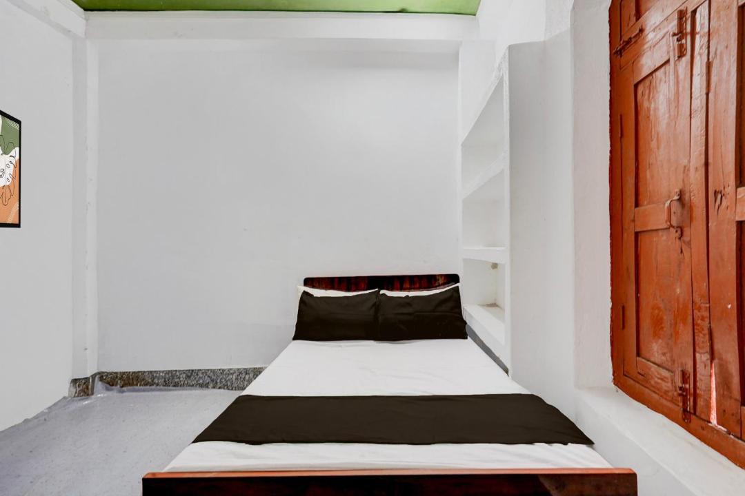 Photo of Bedroom in Soraon
