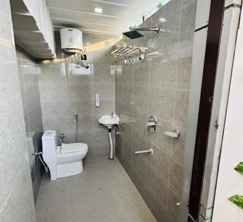 Photo of Bathroom in Mahmoorganj