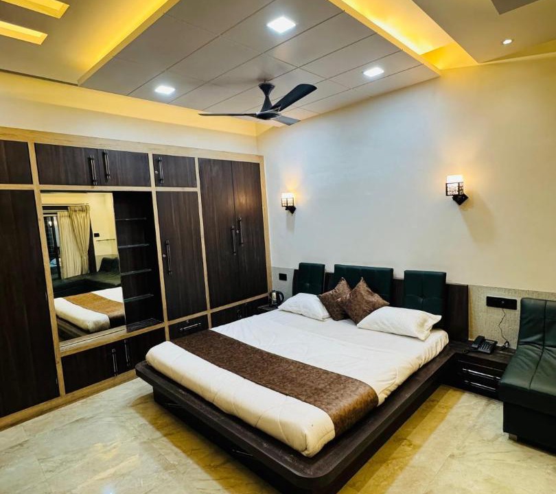 Photo of Bedroom in Mahmoorganj