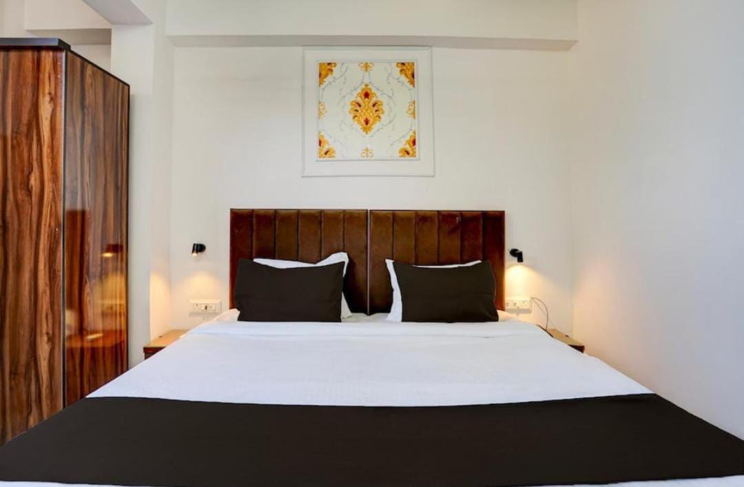 Photo of Bedroom in Allahabad
