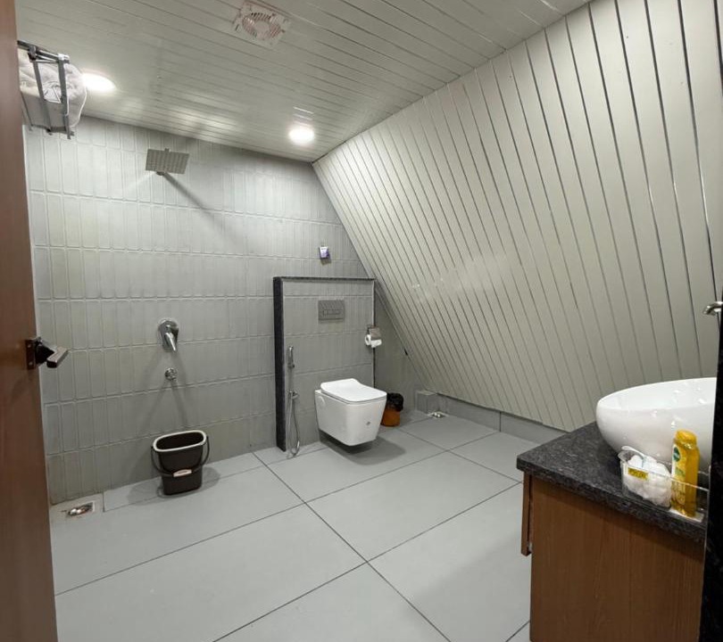 Photo of Bathroom in Rau