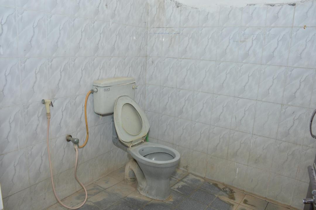 Photo of Bathroom in Tiruvannamalai