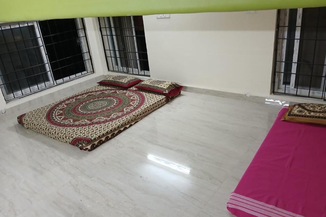 Photo of Others in Thousand Lights