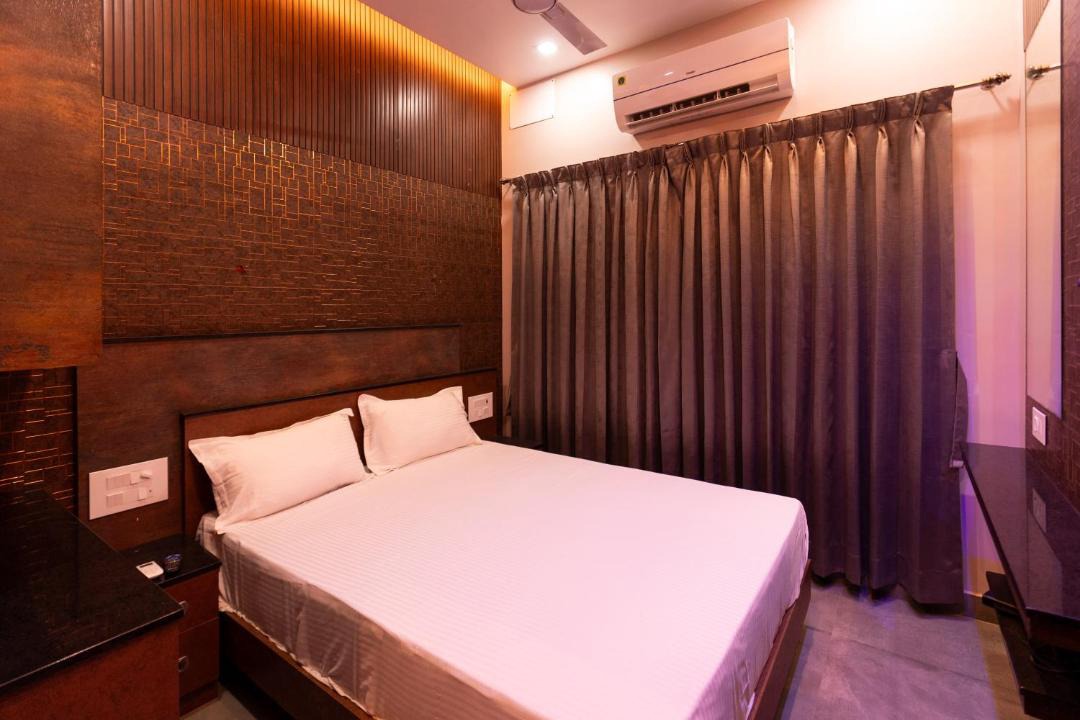 Photo of Bedroom in Mylapore Tiruvallikk